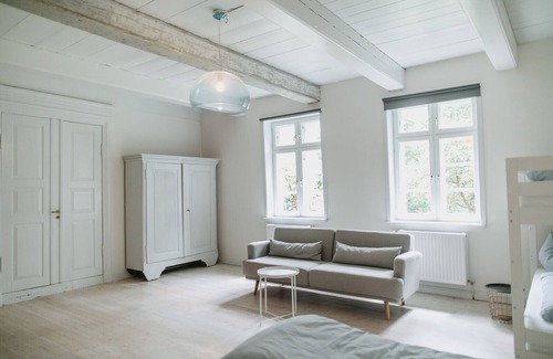 Tetenbull Apartment | NordseeLodge under thatch with sauna/Eiderstedt peninsula/Sankt Peter-Ording