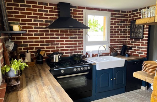 Hotot-en-Auge Cottage | Normandy cottage 5 min from Beuvron en Auge