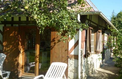 Ablon Cottage | Normandy house - In the middle of a 3000 m2 apple orchard - 2-4 people -