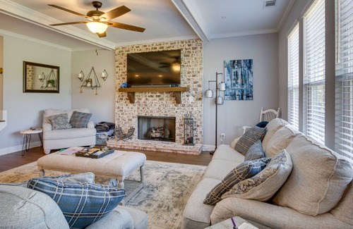 North Augusta House | North Augusta Home w/ Hot Tub - 2 Mi to Downtown!