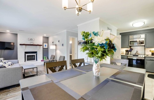 North Charleston Apartment | North Charleston Vacation Rental Near Cooper River