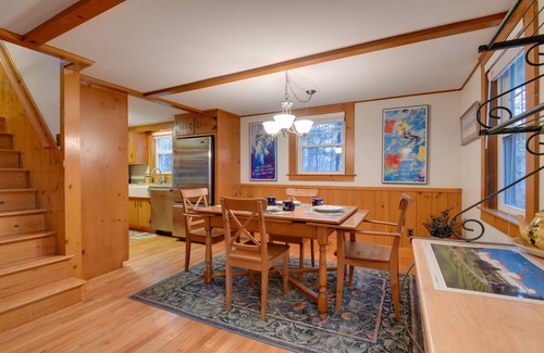 Cranmore Birches House | North Conway Home: Walk to Cranmore Mtn Resort!