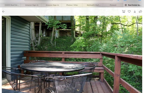 North East House | North East Lake House Apt #2