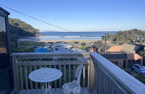 Waihi Beach House | North-End Beach Bach - Family charmer, amazing views, moments from the water.