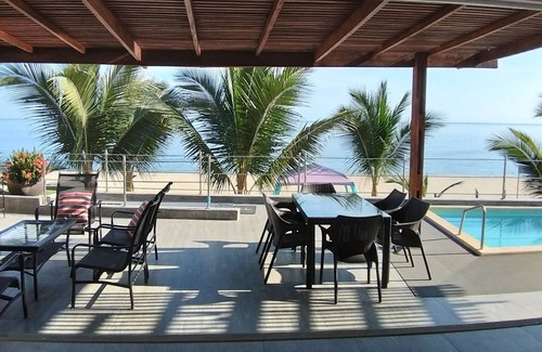 Zorritos House | North Paradise Zorritos - Beach front house great for friends and family!