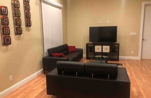 Central Scottsdale House | North Scottsdale Detached Guesthouse