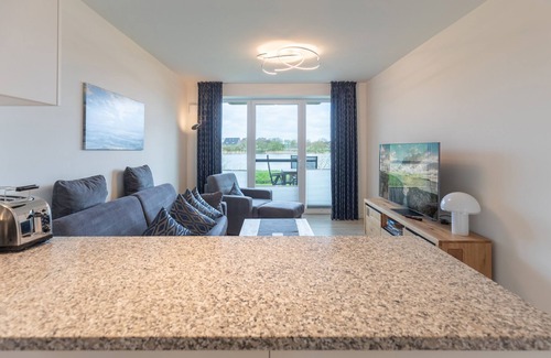 Norderhafen Apartment | North Sea Dream vacation apartment on Nordstrand for up to 5 people
