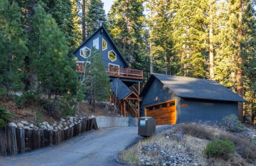 Kingswood Estates House | North Shore - Pinetree Paradise