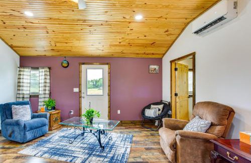 Commerce House | Northeast Texas Vacation Rental about 6 Mi to Commerce