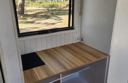 Dadswells Bridge House | Northern Grampians Hideaway by Tiny Away