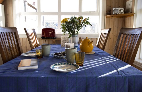 Rangarþing ytra House | Northern Lights Cabin. Quiet location next to the river. Sublime Mountain views