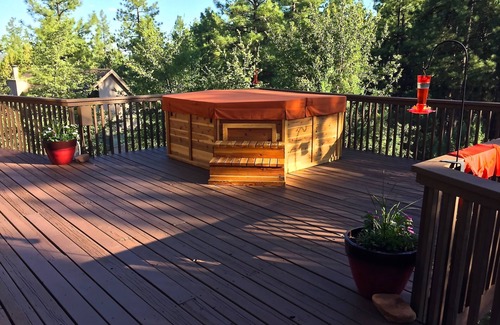 Strawberry Cabin | Northern Luxury in The Pines