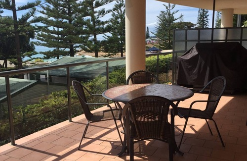 South West Rocks Apartment | NORTHPOINT UNIT 4 - 100 METRES TO BEACH
