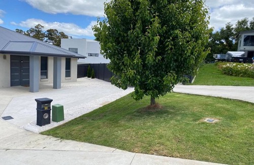Norwood House | Norwood Serenity - ideal for families and groups