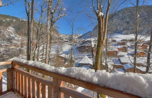 Morzine Ski Chalet | Nosefosa - Stunning new chalet with inside swimming pool