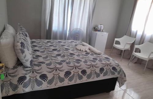 Rehoboth House | Nosso Palacio Guest House