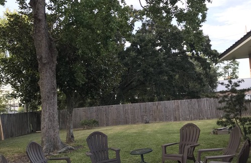 D'Iberville House | Nostalgic Gulf Coast Getaway Convenient Location! Sleeps 6 Modern Conveniences