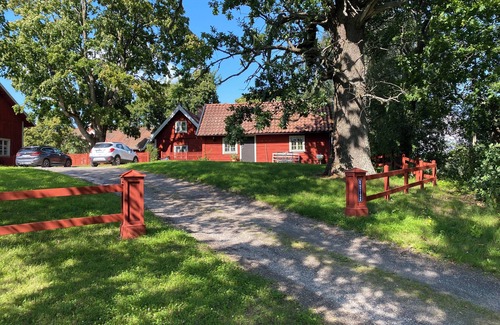 Jonaker House | Not for rent at the moment.