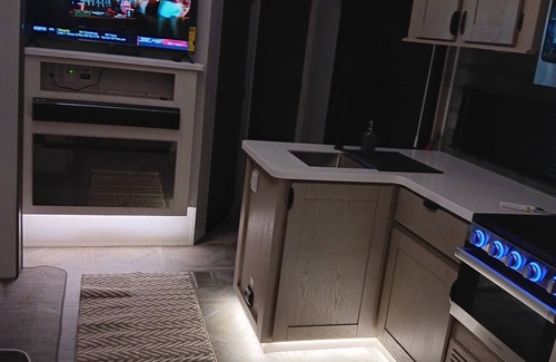 Slidell House | Not so Tiny CampernMTR 28+NightsnPer Diem SavernNo Cleaning Fee