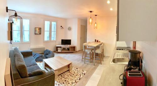 Arts-et-Metiers Apartment | Notre Dame de Nazareth