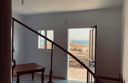 Agios Ioannis House | Notte d'Agosto-Sleeps 5-Private Balcony-Sea View