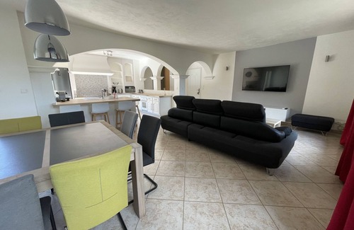 Puget-sur-Argens Villa | Nouveau : Très Jolie Villa Climatisée Avec Piscine