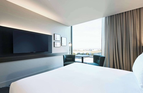 Melbourne Airport Hotel | Novotel Melbourne Airport