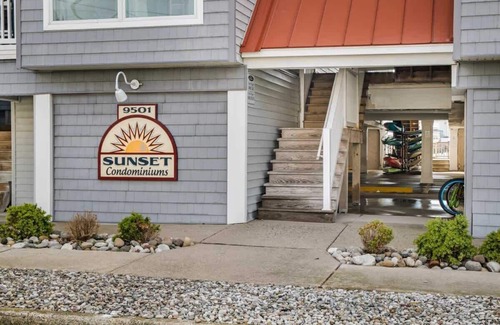Stone Harbor Condo | Now Booking Stone Harbor:Sail Away Bay Front Condo