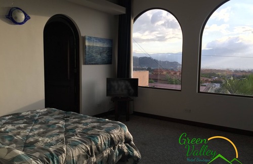 El Cipres Hotel | Now you can relax in one of the best places in town