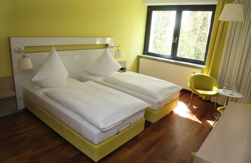 Elfershausen Hotel | NP Hotel Ullrich