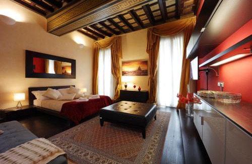 Rione IV Campo Marzio Apartment | NSM 71VIADELCORSO Luxury Apartment con terrazzo