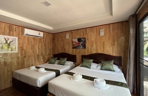 Kamlon Hotel | Num Chaykhong