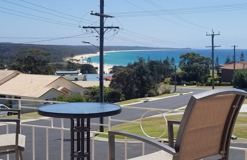 Dalmeny House | Number 10 Mesmerising! Beach and Bike Haven