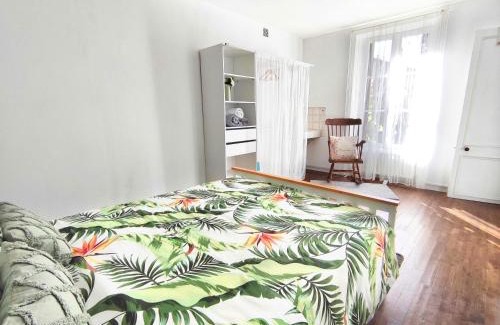 Le Dorat Apartment | Number 22 - Le Dorat - Apartment One with garden & free parking