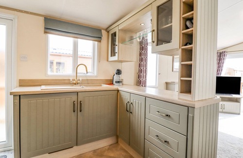Stonham Aspal Cottage | NUMBER 54, pet friendly, with a garden in Stonham Aspal