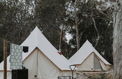 Coles Bay RV Rental | Numie | Waterfront | Glamping | Wineglass Bay