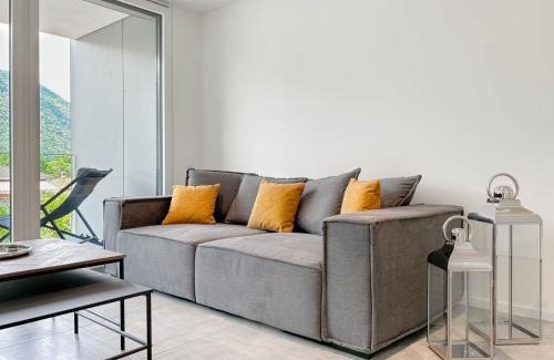 Melano Apartment | Nuovo e moderno appartamento 2 locali vicino al lago
