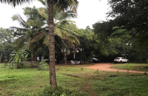 Attikulama House | Nuwara Wewa Holiday Resort