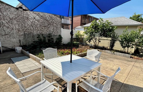 East Flushing Apartment | NY Presbyterian, US Open, CitiField : 1-bedroom apt w/Patio in Flushing East