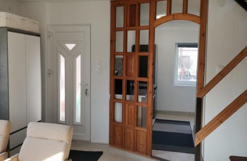 Gyula House | Nyitnikék Vendégház