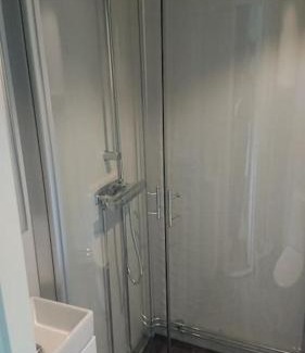 Are House | Nyrenoverad charmig gäststuga med sovloft i Järpen