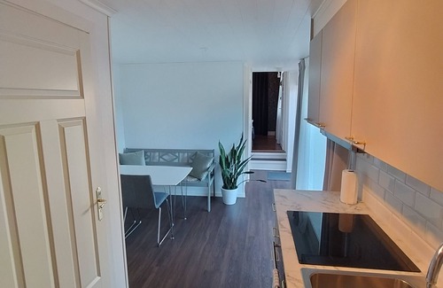 Sala House | Nyrenoverat Gästhus i Centrala Sala