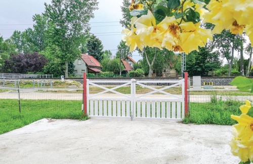 Balatonszemes House | Nytt och välutrustat boende mycket nära Balatons strand. Wifi och Netflix ingår