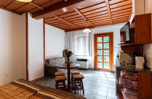 Hercegkut House | Nyugalom Apartman Hercegkút