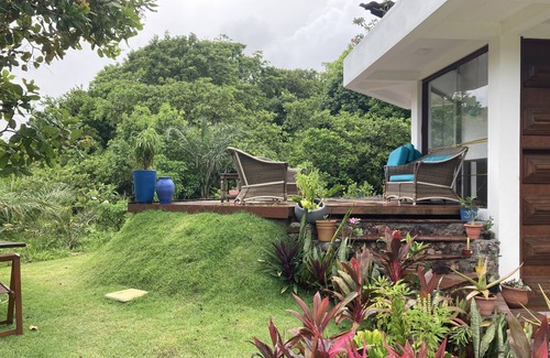 Mata de Sao Joao House | O Paraíso em Praia do Forte com Originalidade e Conforto