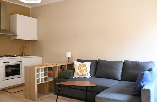 Osimo Apartment | O03 - Osimo, two-room apartment with terrace and wifi