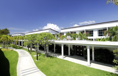 Cherngtalay Villa | O2BT4-VW1: 4 Beddrooms Pool Villa-Oxygen Bangtao-Full Kitchen