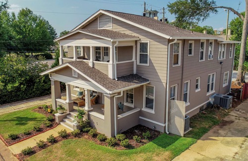 Tuscaloosa Apartment | Oak - Apt.2 - Book for 30 days or longer!