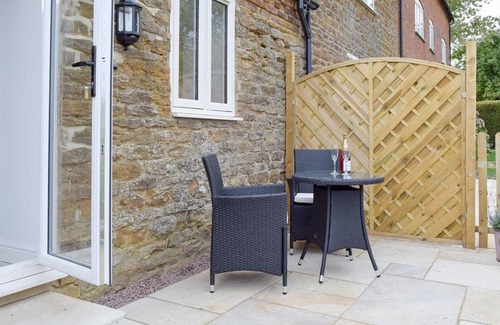 Daventry House | Oak Barn