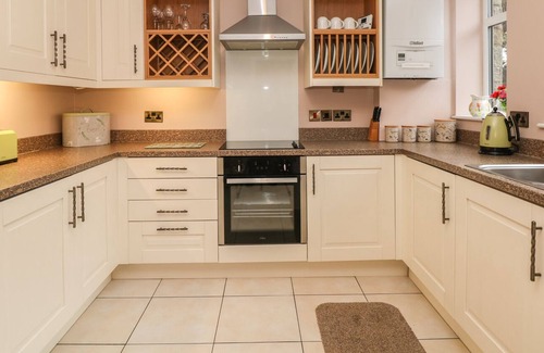Hayfield Cottage | OAK DENE, family friendly, character holiday cottage in Hayfield